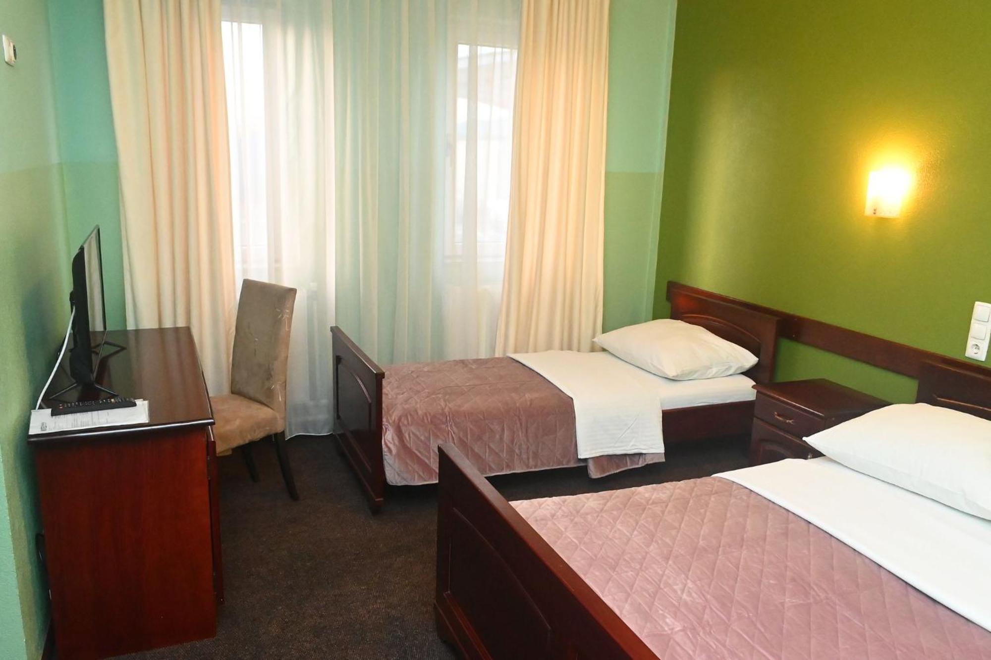 Motel Atlantis Prijedor Exterior foto